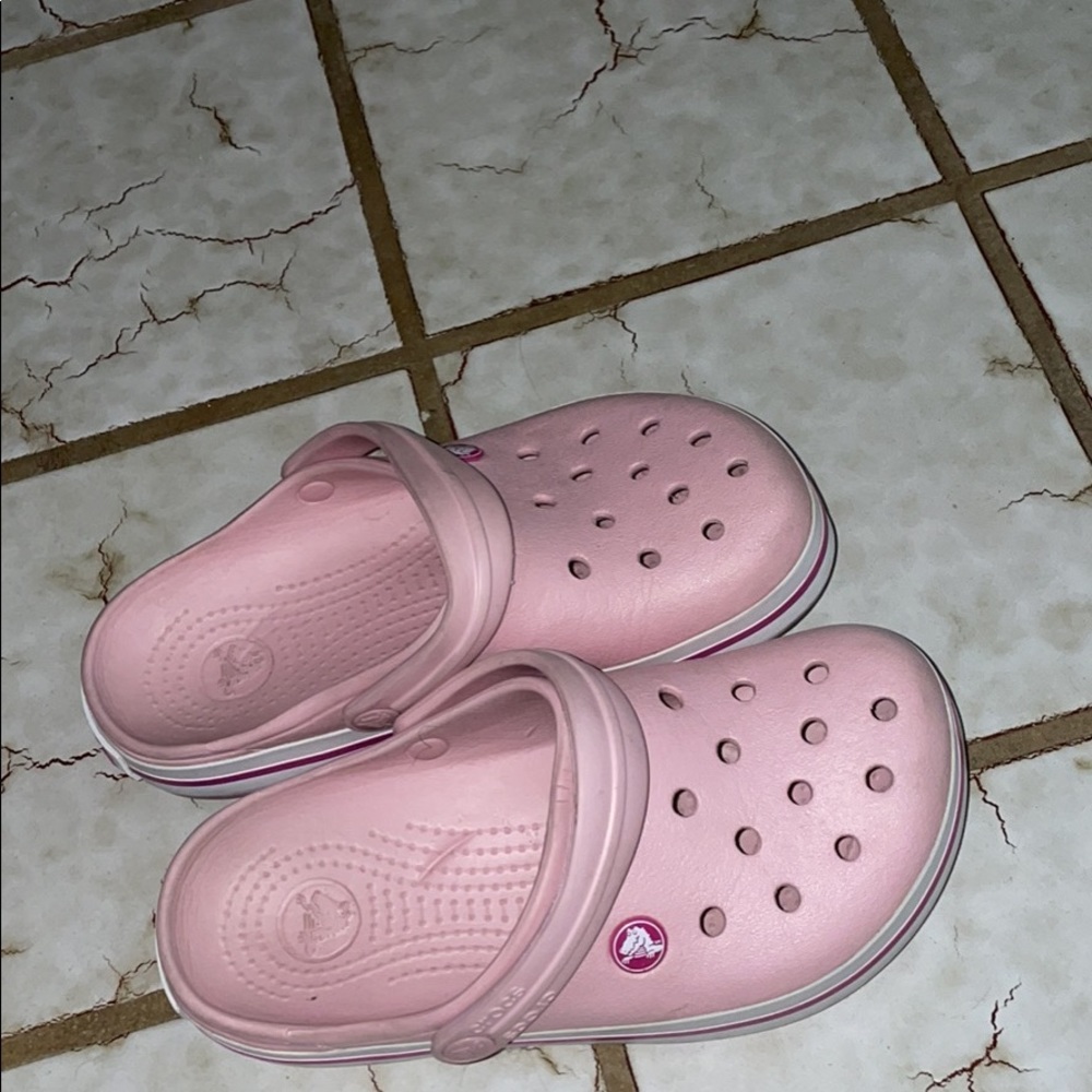 PINK Crocs Women’s Size 6